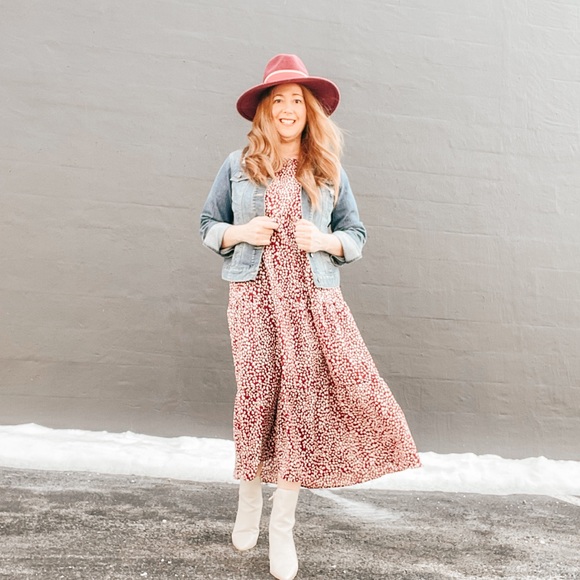 Dark Red Tiered Dress with Puff Sleeve - Picture 5 of 8